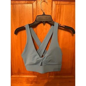 Fabletics sports bra
